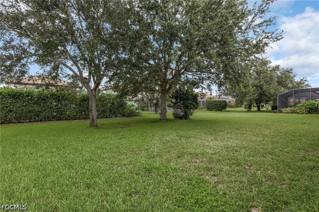 12419 Jewel Stone LN, Fort Myers, FL 33913