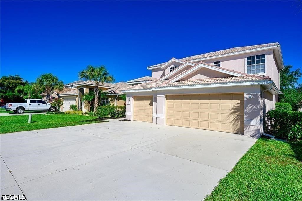 12419 Jewel Stone LN, Fort Myers, FL 33913