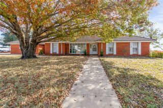 1111 Hillcrest Street, Coleman, TX 76834