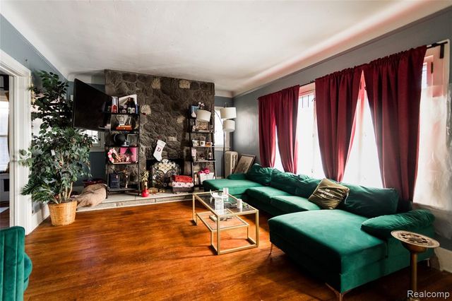 16871 Baylis Street, Detroit, MI 48221