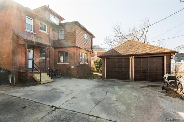 16871 Baylis Street, Detroit, MI 48221