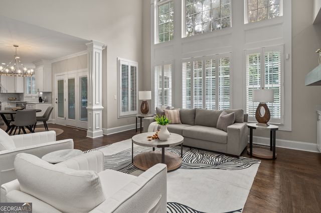 715 Fawn Ridge Court, Roswell, GA 30075