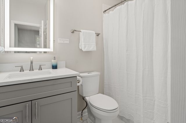 715 Fawn Ridge Court, Roswell, GA 30075