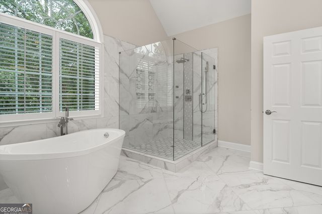 715 Fawn Ridge Court, Roswell, GA 30075