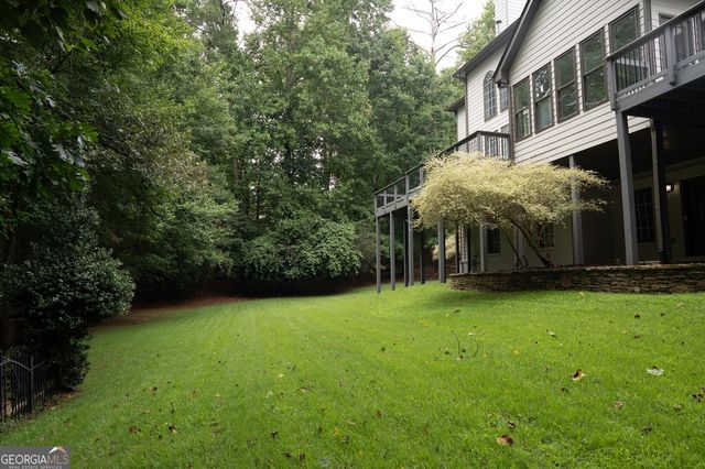 715 Fawn Ridge Court, Roswell, GA 30075
