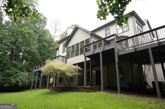 715 Fawn Ridge Court, Roswell, GA 30075
