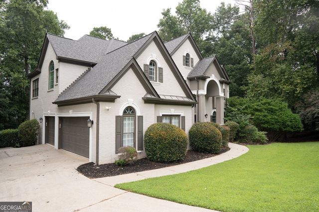 715 Fawn Ridge Court, Roswell, GA 30075