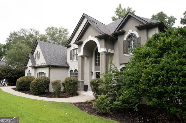 715 Fawn Ridge Court, Roswell, GA 30075