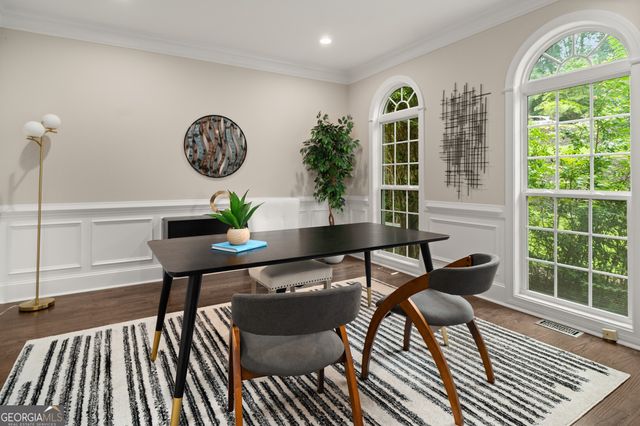 715 Fawn Ridge Court, Roswell, GA 30075