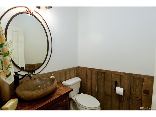 921 Courtland Pl, Highlands Ranch, CO 80126