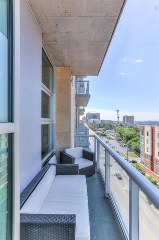 700 12th Ave S Unit 605, Nashville, TN 37203