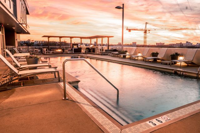 700 12th Ave S Unit 605, Nashville, TN 37203