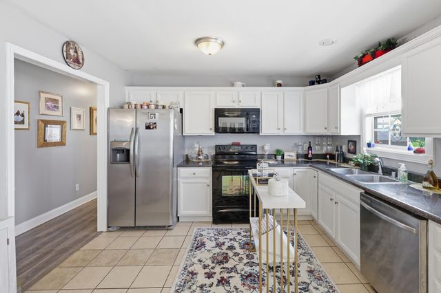 315 Douglas Court, Richmond, KY 40475
