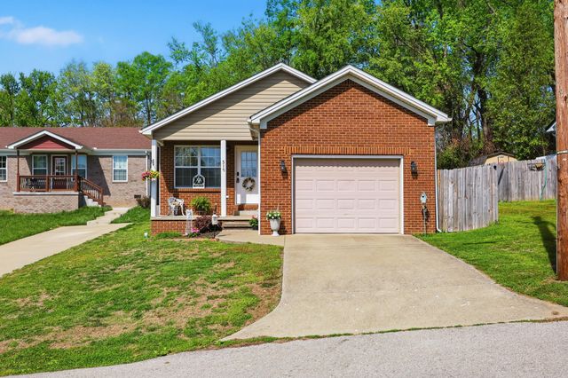 315 Douglas Court, Richmond, KY 40475