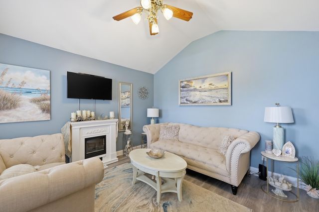 315 Douglas Court, Richmond, KY 40475