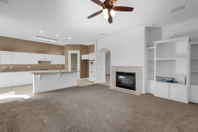 9514 N Larkspur Avenue, Fresno, CA 93720