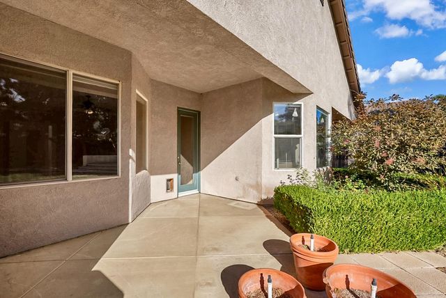 9514 N Larkspur Avenue, Fresno, CA 93720