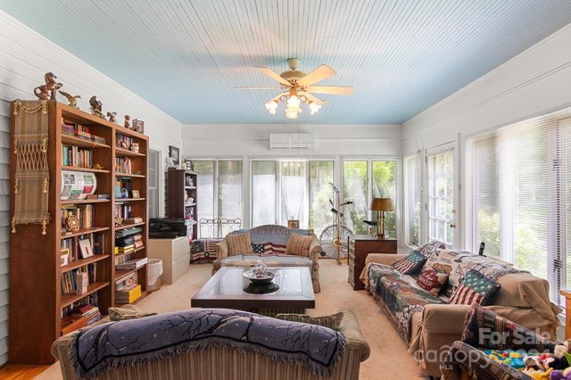 205 Vauxhall Drive, Shelby, NC 28150