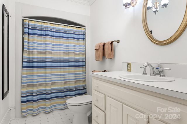 205 Vauxhall Drive, Shelby, NC 28150