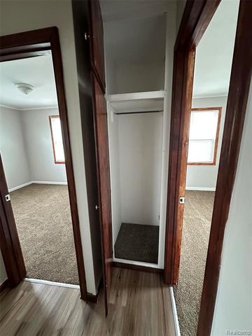 1446 Stephens Avenue, Flint, MI 48507