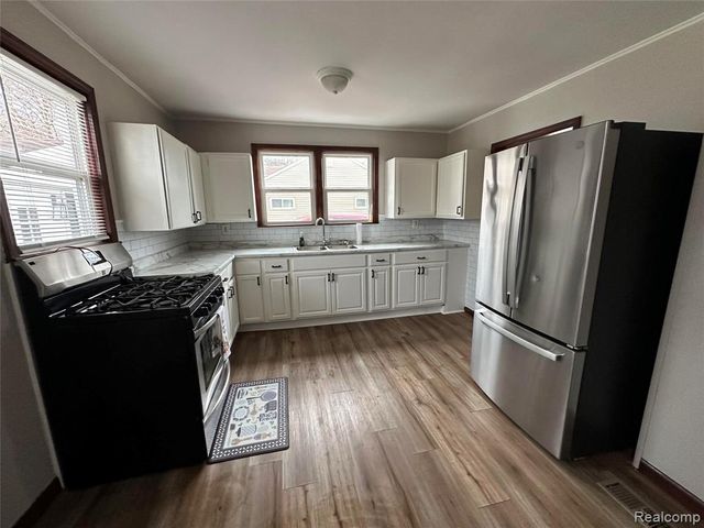 1446 Stephens Avenue, Flint, MI 48507