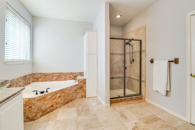 1941 Random Oaks Drive, Rockwall, TX 75087