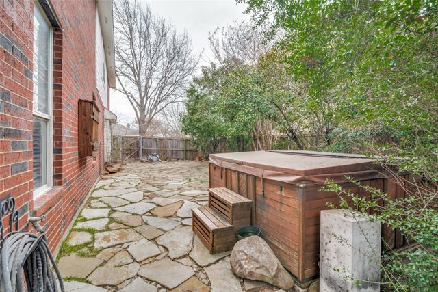 1941 Random Oaks Drive, Rockwall, TX 75087