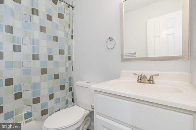 221 CLEARVIEW DR, Colonial Beach, VA 22443