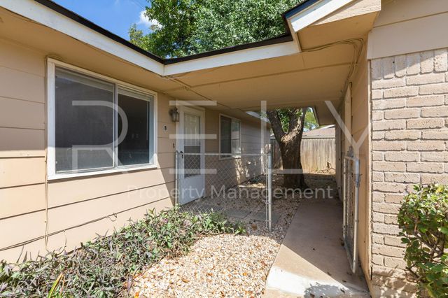 409 E Janis DR B, Georgetown, TX 78628