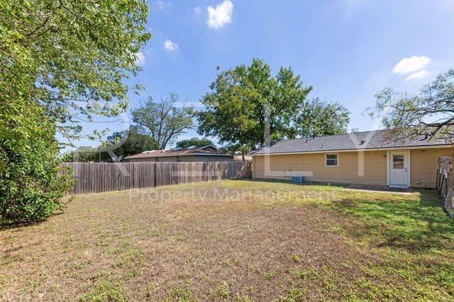 409 E Janis DR B, Georgetown, TX 78628