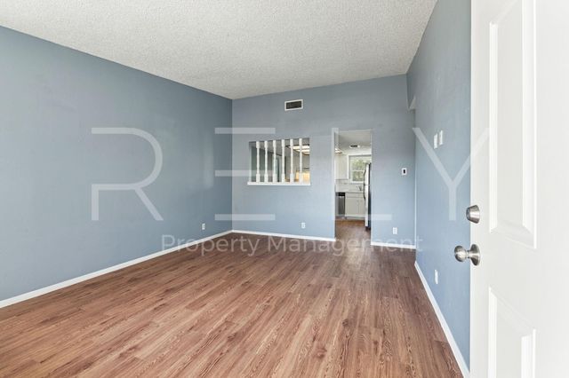 409 E Janis DR B, Georgetown, TX 78628
