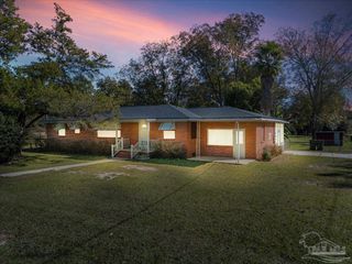 5370 N Blue Angel Pkwy, Pensacola, FL 32526