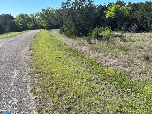 44097 Cedar Hill Dr, Whitney, TX 76692