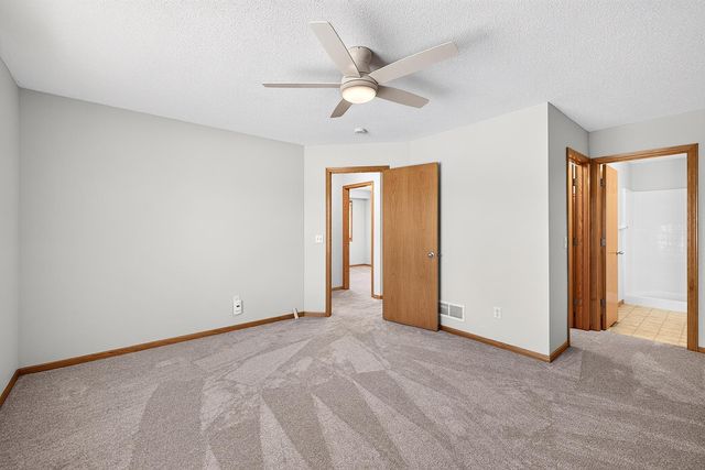 16035 Crane Street NW, Andover, MN 55304