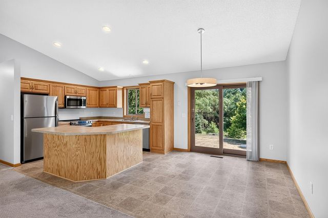 16035 Crane Street NW, Andover, MN 55304