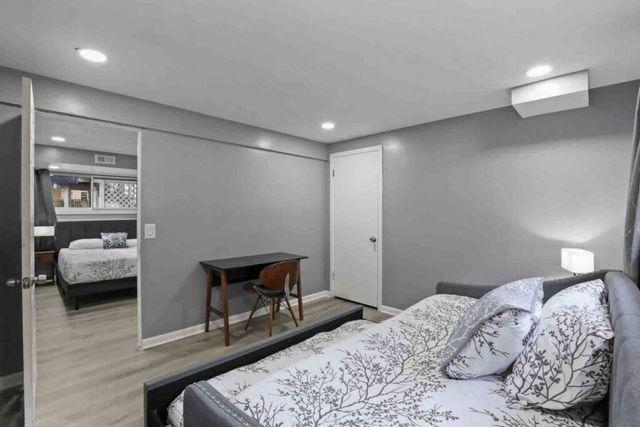 185 Ott Avenue, Glen Ellyn, IL 60137