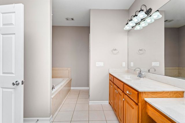 41 Barcelona Lane, Hot Springs Village, AR 71909