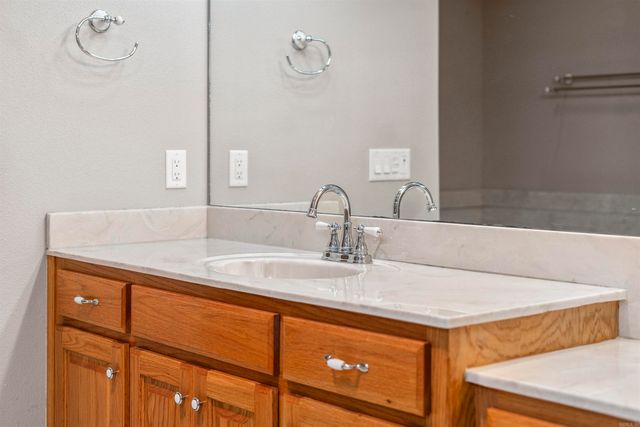 41 Barcelona Lane, Hot Springs Village, AR 71909