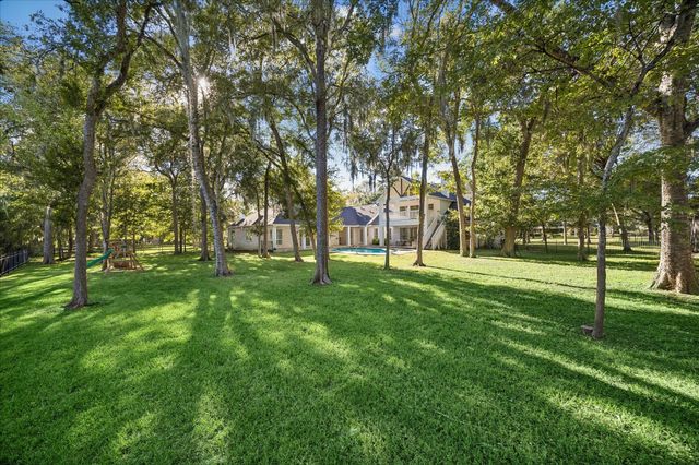3015 River Forest Drive, Richmond, TX 77406