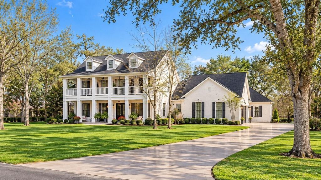 3015 River Forest Drive, Richmond, TX 77406
