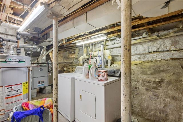 15 Ward Street, Burlington, VT 05408
