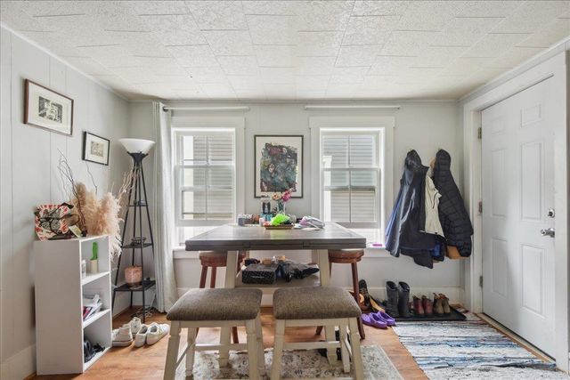 15 Ward Street, Burlington, VT 05408