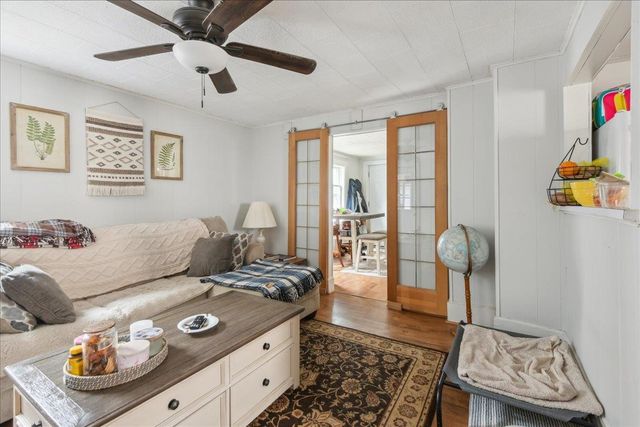 15 Ward Street, Burlington, VT 05408