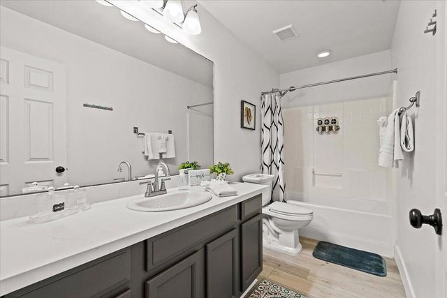 81135 Avenga Court, Indio, CA 92201