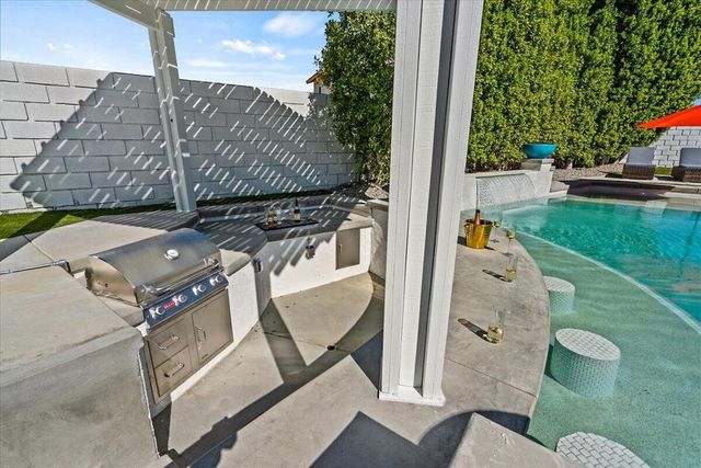 81135 Avenga Court, Indio, CA 92201
