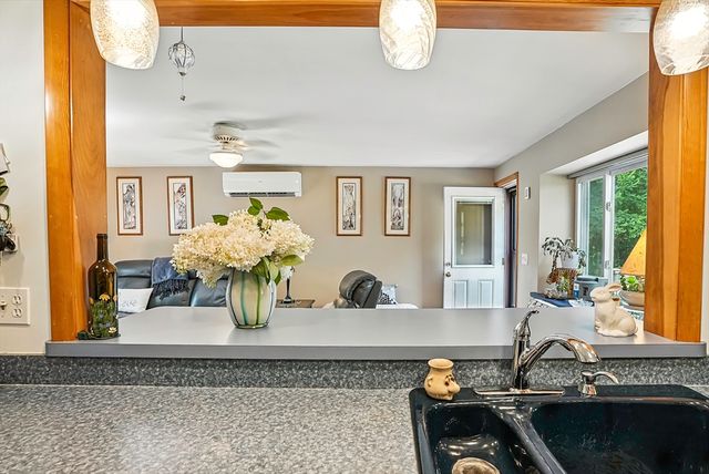 280 Leominster Rd, Sterling, MA 01564