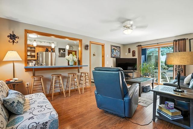 280 Leominster Rd, Sterling, MA 01564