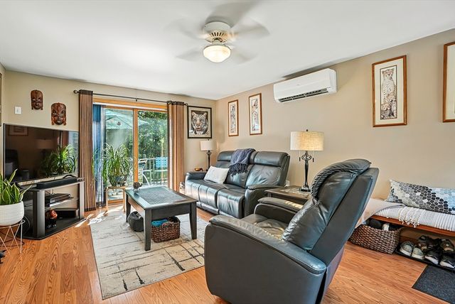 280 Leominster Rd, Sterling, MA 01564