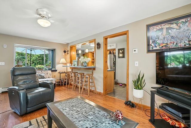 280 Leominster Rd, Sterling, MA 01564