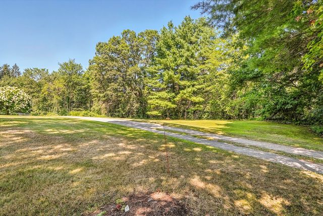 280 Leominster Rd, Sterling, MA 01564